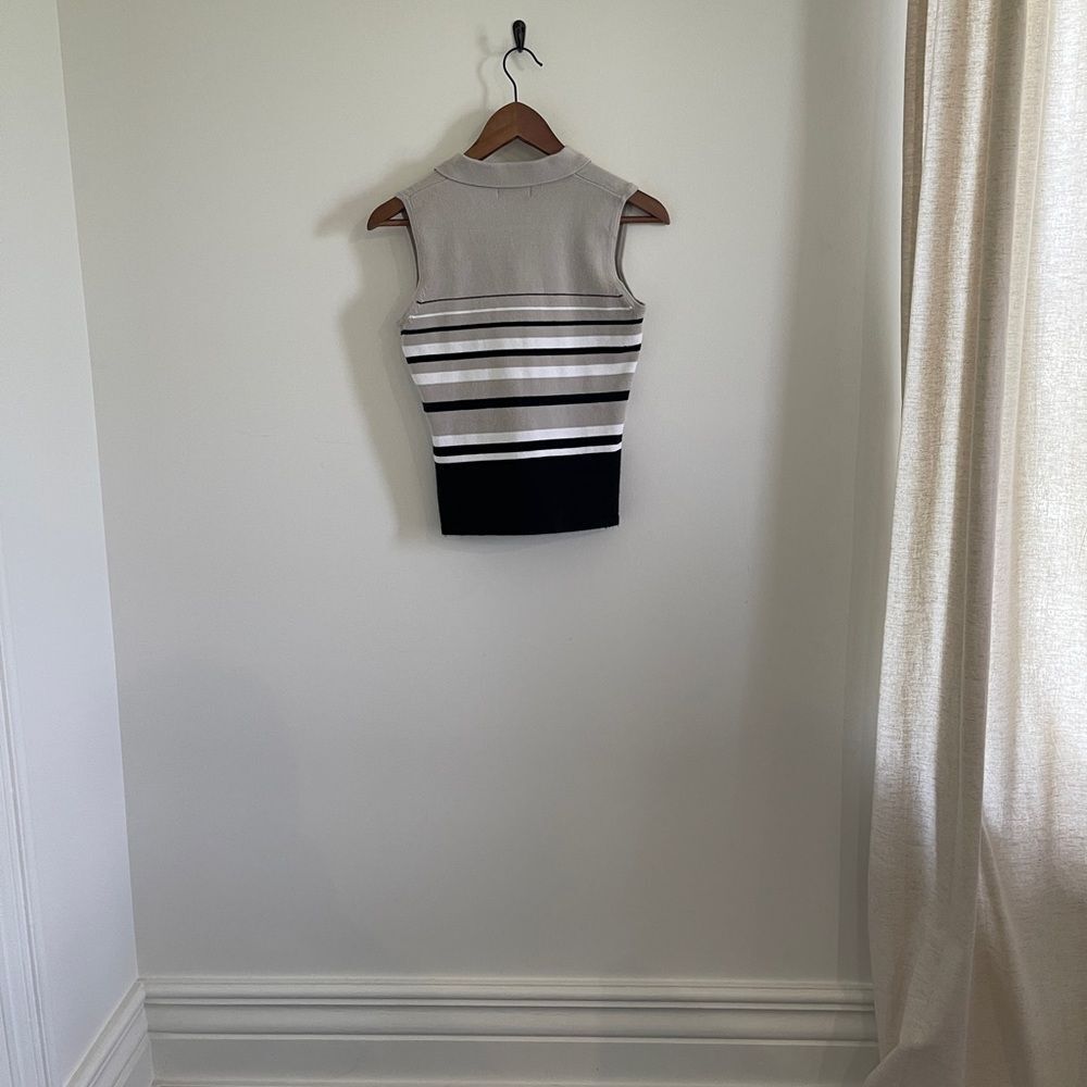 Knit Collard Tank/Vest - Picture 3 of 3
